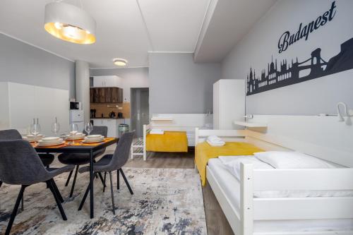 Downtown Apartment House Orange - ブダペスト