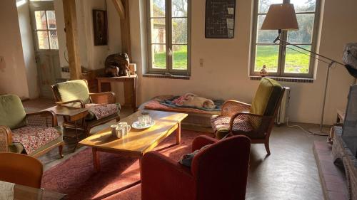 La Clémendière, un paradis caché gîte à louer Les Rains