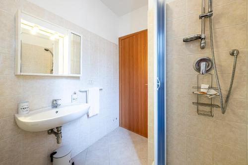 CasGian - 100 mt from the beach, House with garden and Air conditioning, Marina di Grosseto (zdjęcie 5)