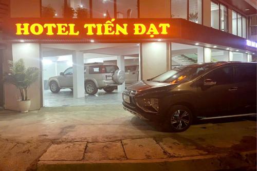 Khách sạn Tiến Đạt