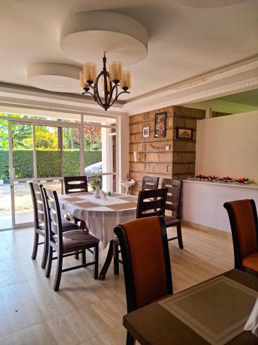 Bar/lounge, The GreenTulip Gardens in Meru