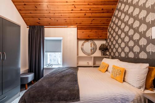 Whinstone Holiday Home in Falkland - Sleeps 8 in 福克蘭群島