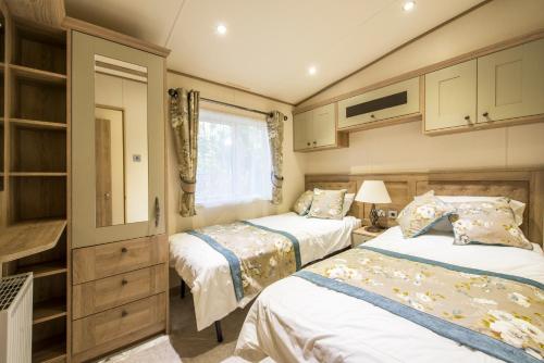 St. Ives Holiday Village - main image
