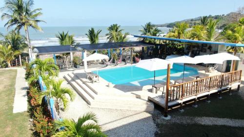 ReVel Paradise in Puerto Escondido