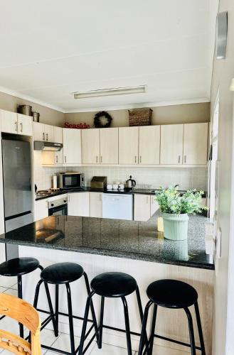 ห้องครัว, Stay at Welbedacht Knysna in คานอนคอป