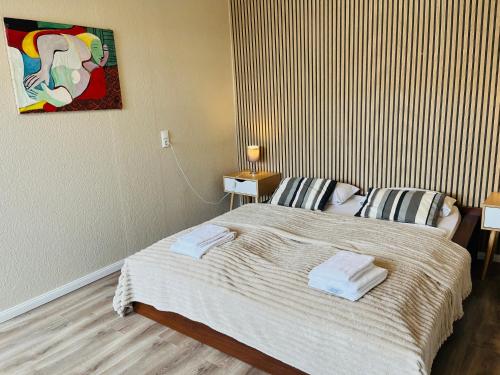Feldhouse - image 3