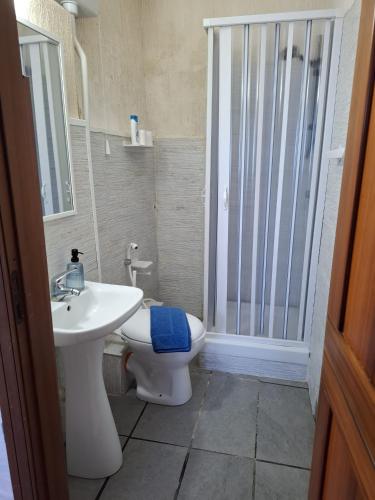 LA TERRAZZA SUL MARE camera fronte mare&vicino aereoporto SICILIAN VINTAGE STYLE SEASIDE ROOM LA TERRAZZA SUL MARE camera fronte mare&vicino aereoporto SICILIAN VINTAGE STYLE SEASIDE ROOM