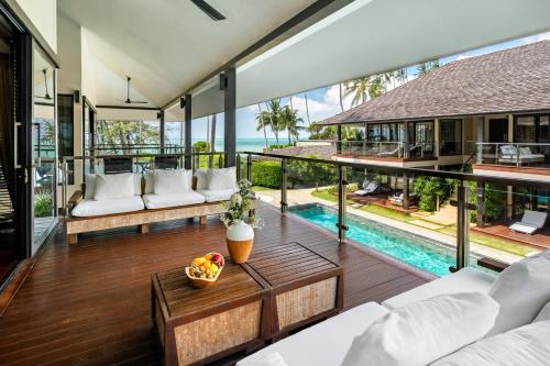 Erkély/terasz, Nikki Beach Resort & Spa near Lipa Noi Beach