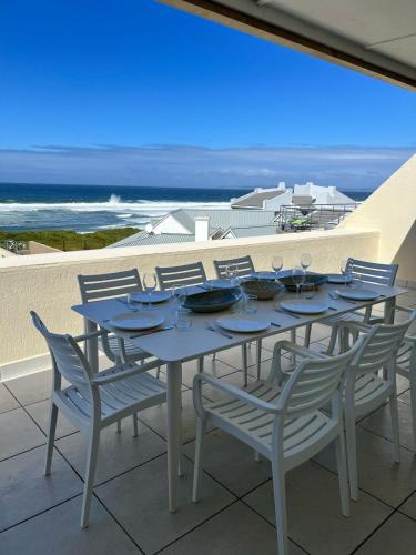 Serviced beach apartment
