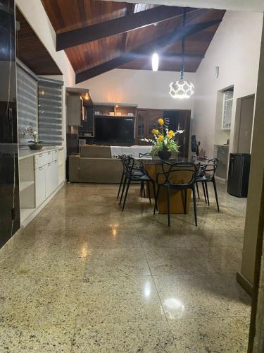 Casa 4 quartos- Condomínio em Maricá Casa 4 quartos- Condomínio em Maricá