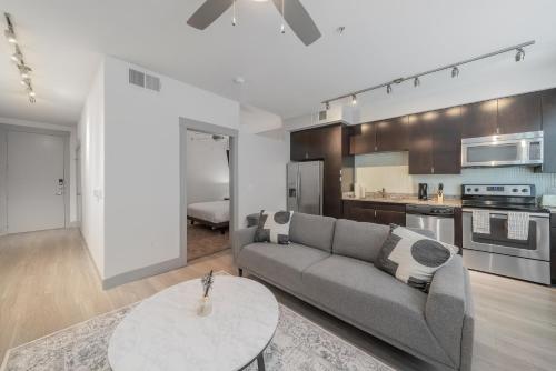 Park West 223 1br Apartment I Wd I Parking in Dallas, USA