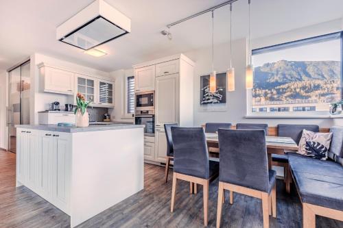 Ambiente nas Imediações, Penthouse in den Bergen in Imst