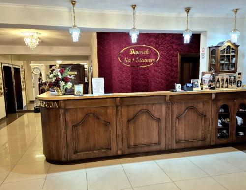 Dworek Nad Stawem & Łaźnia Piwna (Dworek Nad Stawem & Laznia Piwna) in 奧斯特魯夫馬佐維卡