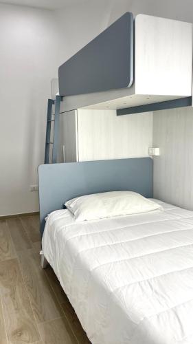 Room 215 - Affitti Brevi Italia, Manfredonia (photo 6)