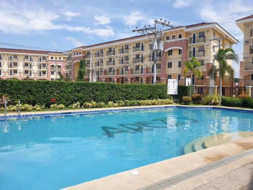 Swimming pool, Extra TV@Bedroomw/Netflix & Disney+ | Grind&Unwind near Benjarong Bar and Restaurant Davao