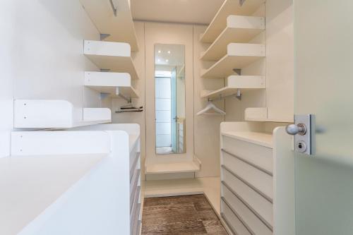 Vatican Exclusive Penthouse w Terrace and Parking, Rome (photo 3)