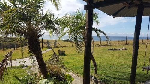 Beautiful rustic sea cottage, 2km Kob Inn in Kayser`s Beach