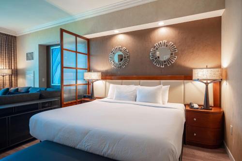 High Floor Strip View Suite& No Resort Fee& Free Valet, Las Vegas (foto 6)