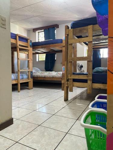 1 twin bed