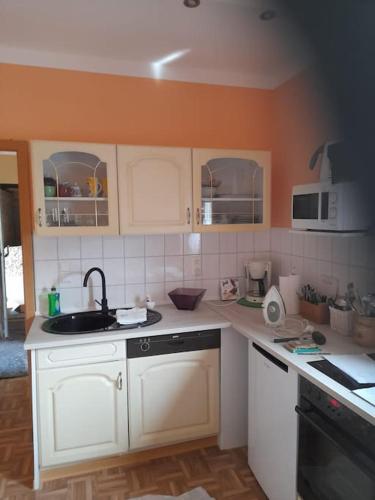 Konyha, Ferienwohnung Natur pur in Baruth (Brandenburg)