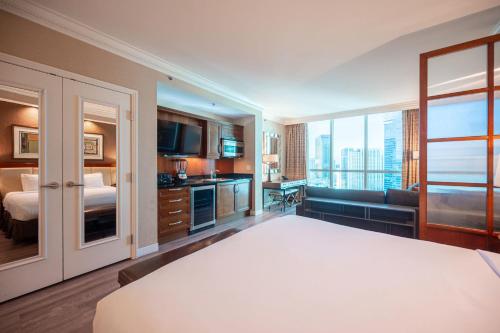 No Resort Fee Strip View Suite &Free Valet &Pool, Las Vegas (fotografie 9)
