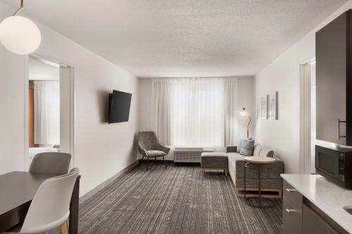 TownePlace Suites by Marriott Chicago Naperville in Naperville, USA