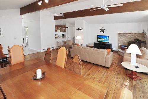 Langtree - Pet friendly, waterfront with boat dock!, Deep Hole (zdjęcie 6)