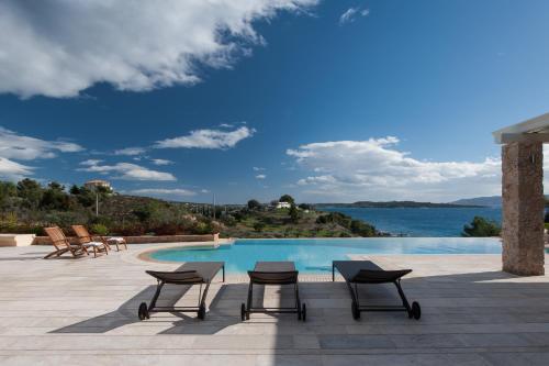 Villa Chrysanthemum Pool-Seaview