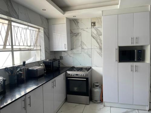 Semeni Asante Guesthouse Getaway in Johannesburg Sud