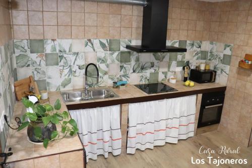 Casa Rural Los Tajoneros - El Moralejo - Caravaca de la Cruz in Inazares