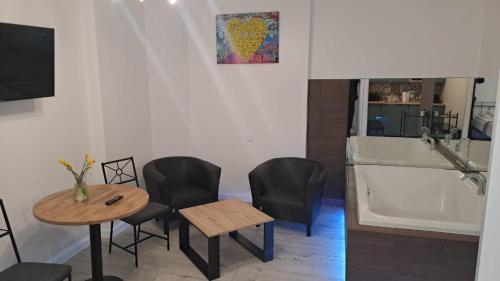 Apartamenty Centrum z wanną dwuosobową