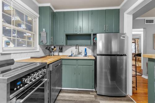 Music Theme at FSU 2 bed 1 bath Music Theme at FSU 2 bed 1 bath