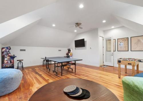 Hook Wine and Sinker