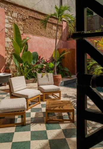 Casa Grullon, an Oasis in the Colonial Zone