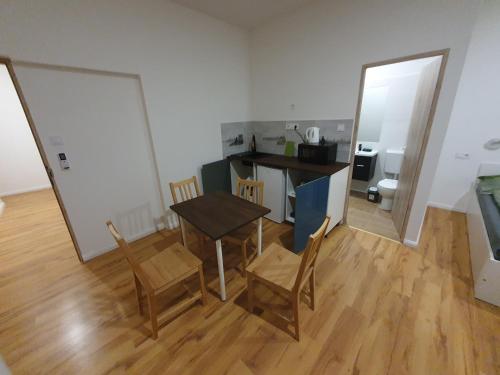 BP Studio Apartments 5