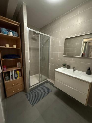 Studio moderne à paris (Studio moderne a paris) in Gentilly