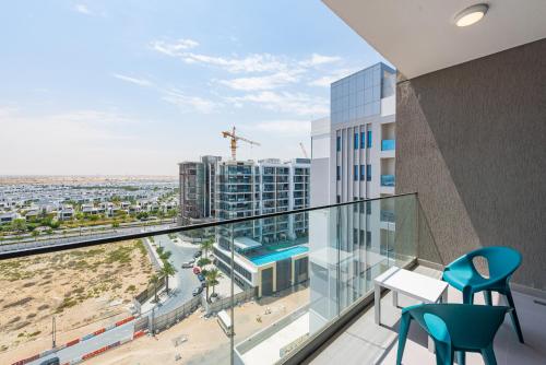 Vayk - Spacious 1BR Apartment in Dubai Hills - image 8