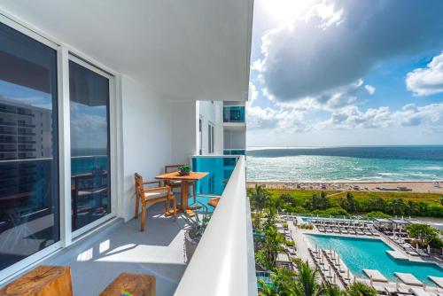 Ocean Front 1 Bedroom located at 1 Hotel & Homes Miami Beach -1408 - image 7