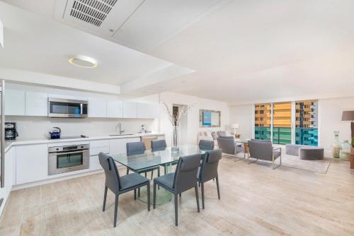 3 Bedroom Full Ocean Front located at 1 Hotel & Homes South Beach -1019 - image 11