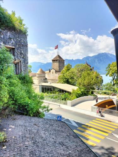 Castle view by MK, Montreux