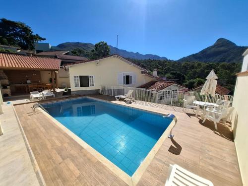 Casa em Nova Friburgo com piscina