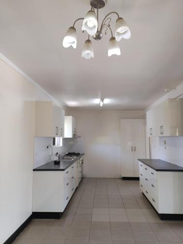Nadi Airport rooms, Nadi
