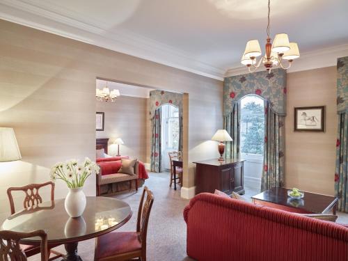 The Edinburgh Residence