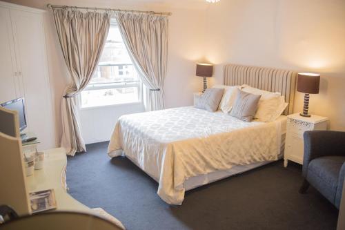 Aylestone Court - image 10