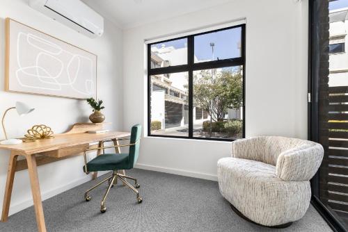 Two-Bedroom Apartment with Study and Parking image 2