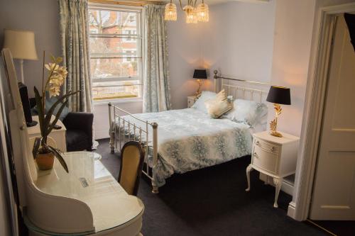 Aylestone Court - image 5