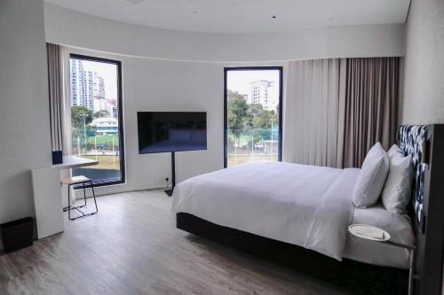 room detail thumbnail 0