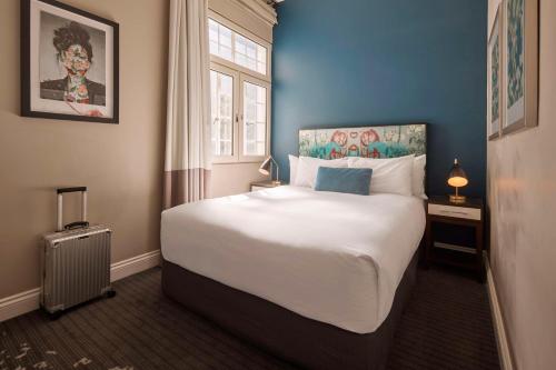 Two-Bedroom Heritage Suite room in The Inchcolm by Ode Hotels