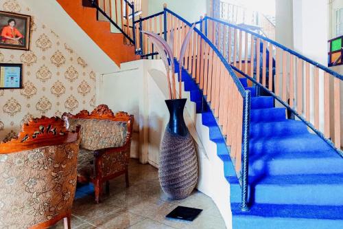 Vista exterior, OYO 2994 Hotel Wedika in Ratu Agung