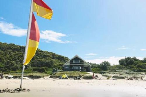 Seabreeze at One Mile in Praia One Mile
